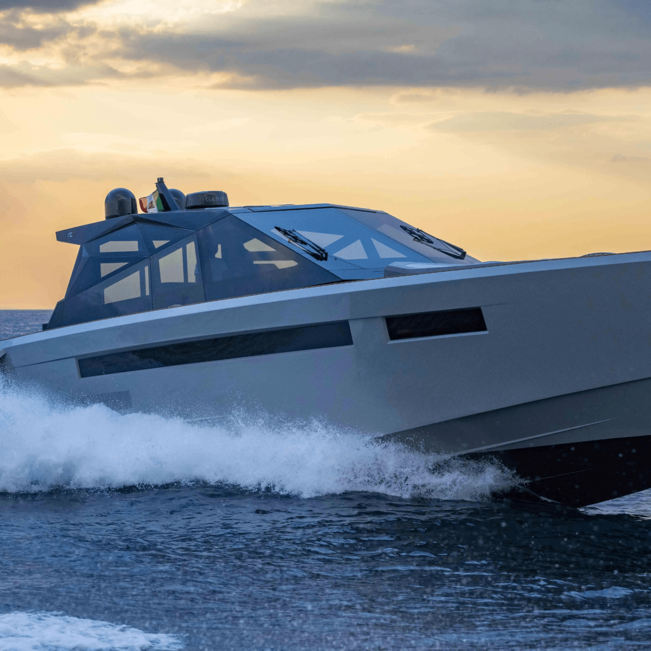 EVO R+ YACHT FOR SALE | ITALIAN CRAFTSMANSHIP | 2024 | MY