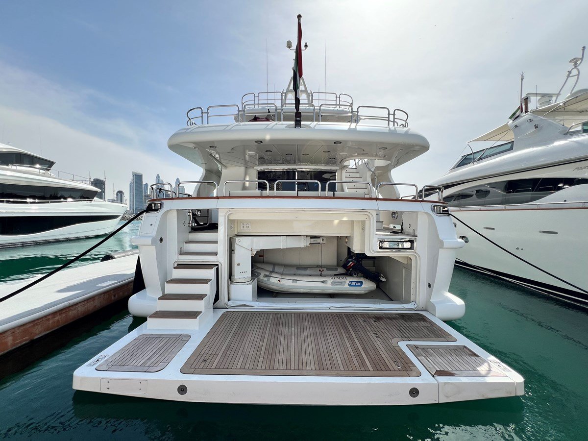 PHOTOS OF BENETTI DXB CLASSIC 115 DIRECT DELIVERY IN ITALY