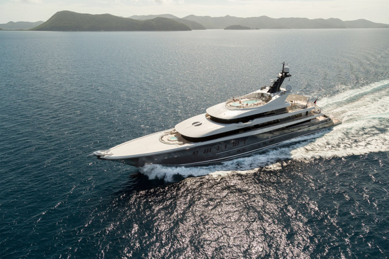 LURSSEN 295 PHOENIX 2 Motor Yacht for sale