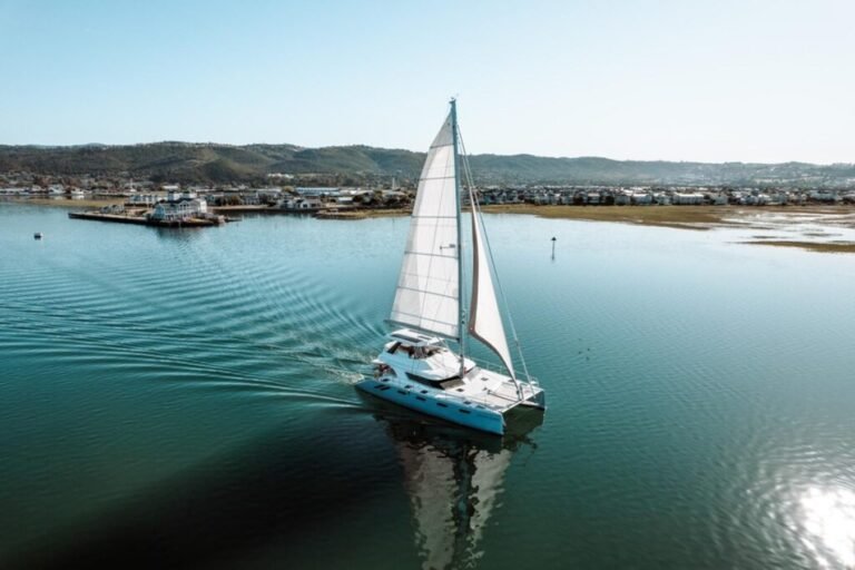 KNYSNA 550 F PRIVATE ISLAND Yacht for sale