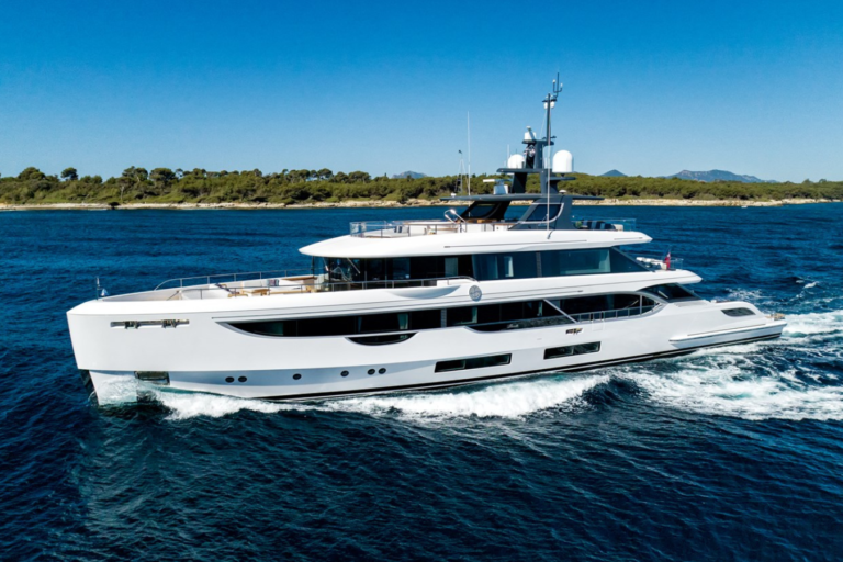 BENETTI 133 NORTHERN ESCAPE Yacht for sale