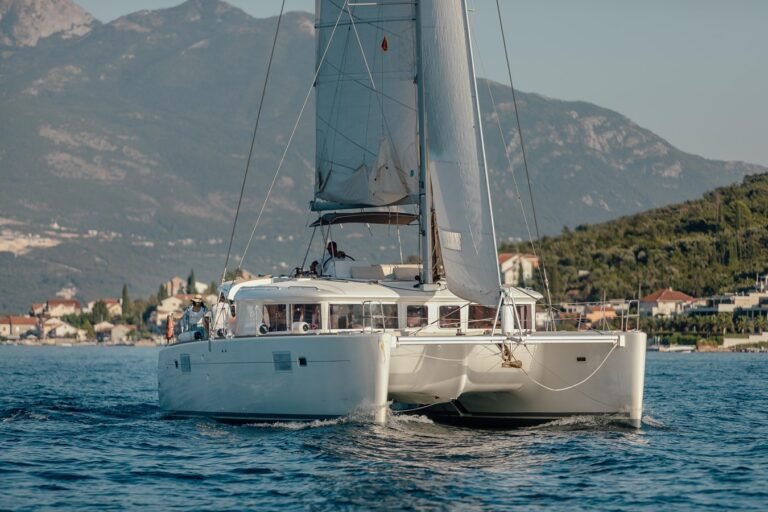 LAGOON 450 CATAMARAN Yacht for sale