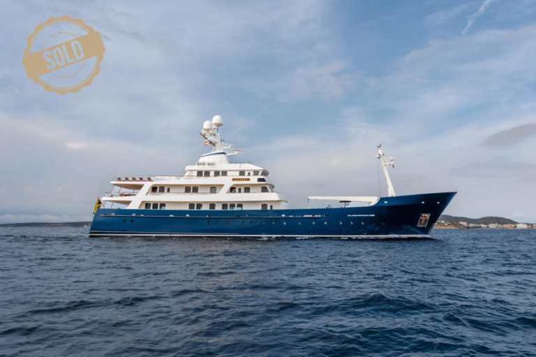 ROYAL DENSHIP 209 CUPANI 2006 MOTOR YACHT FOR SALE