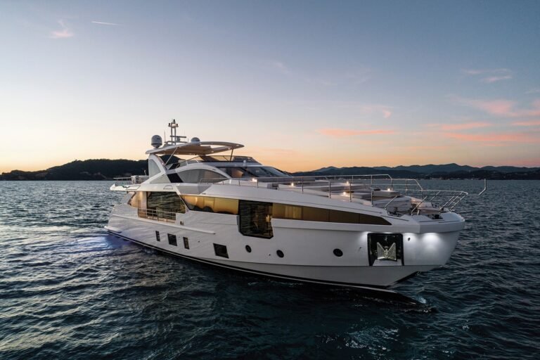 AZIMUT YACHTS GRANDE 32M ALBA YACHT FOR SALE