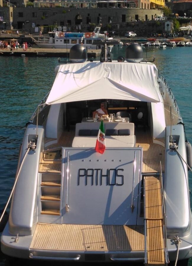 TECNOMAR VELVET 83 PATHOS YACHT FOR SALE