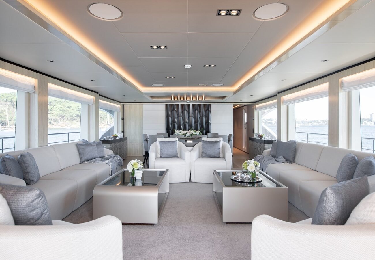 MAJESTY 100 YACHT FOR SALE | INTERIOR (15)