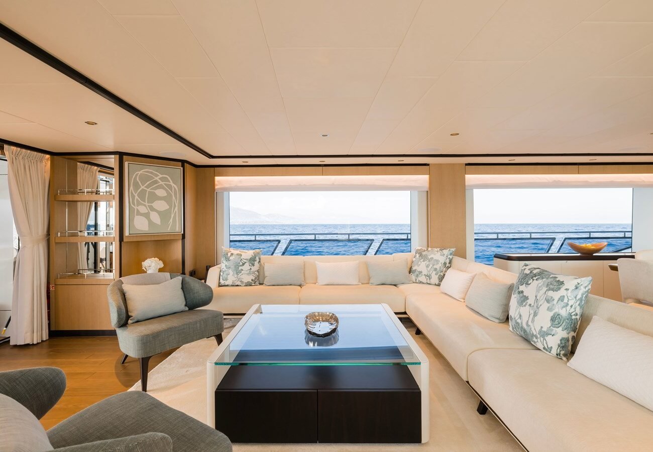 MAJESTY 120 YACHT FOR SALE | INTERIOR