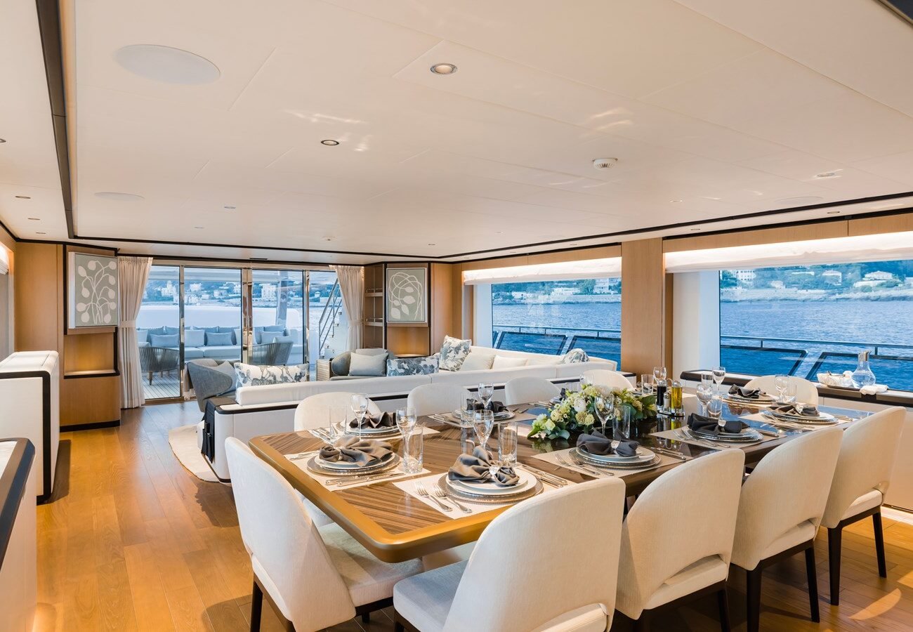 MAJESTY 120 YACHT FOR SALE | INTERIOR