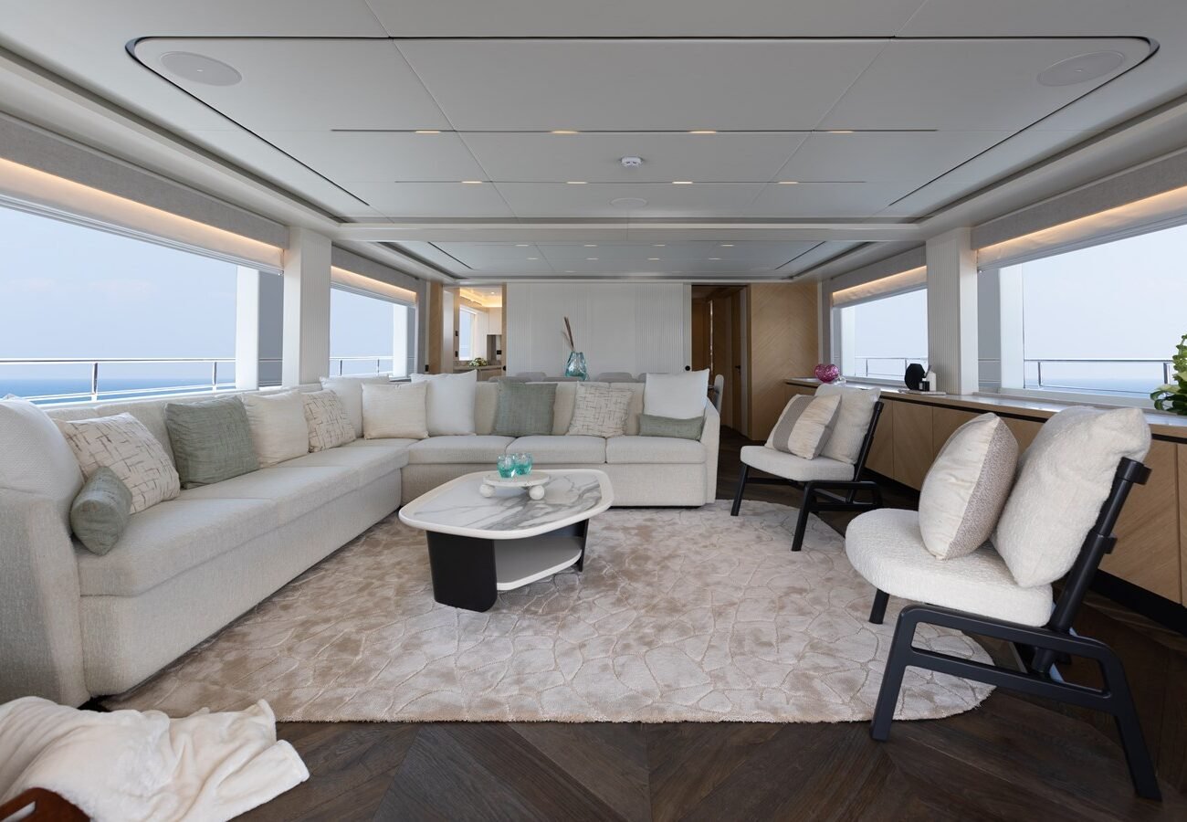 NOMAD 101 YACHT FOR SALE | INTERIOR (1)