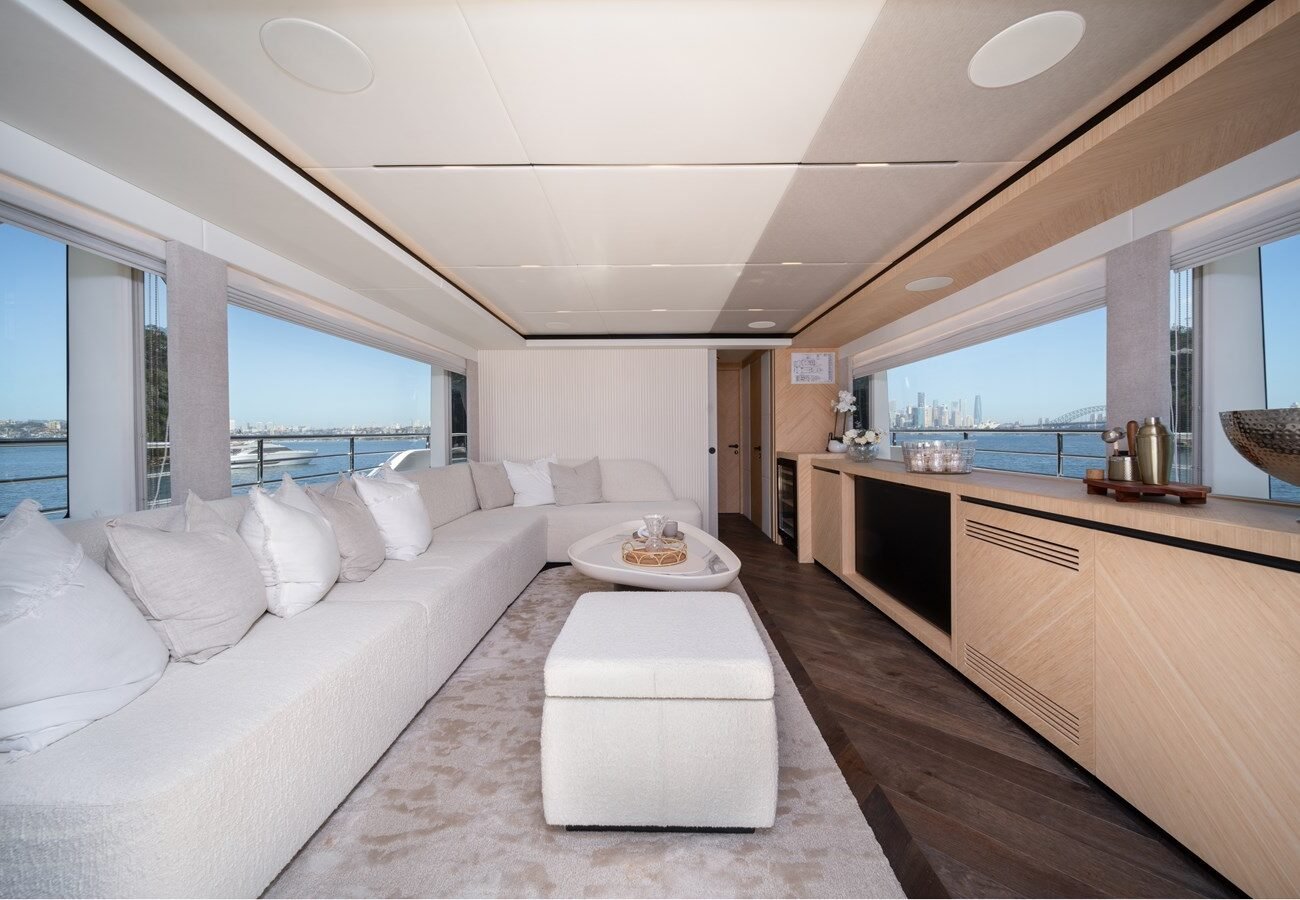 NOMAD 101 YACHT FOR SALE | INTERIOR (11)