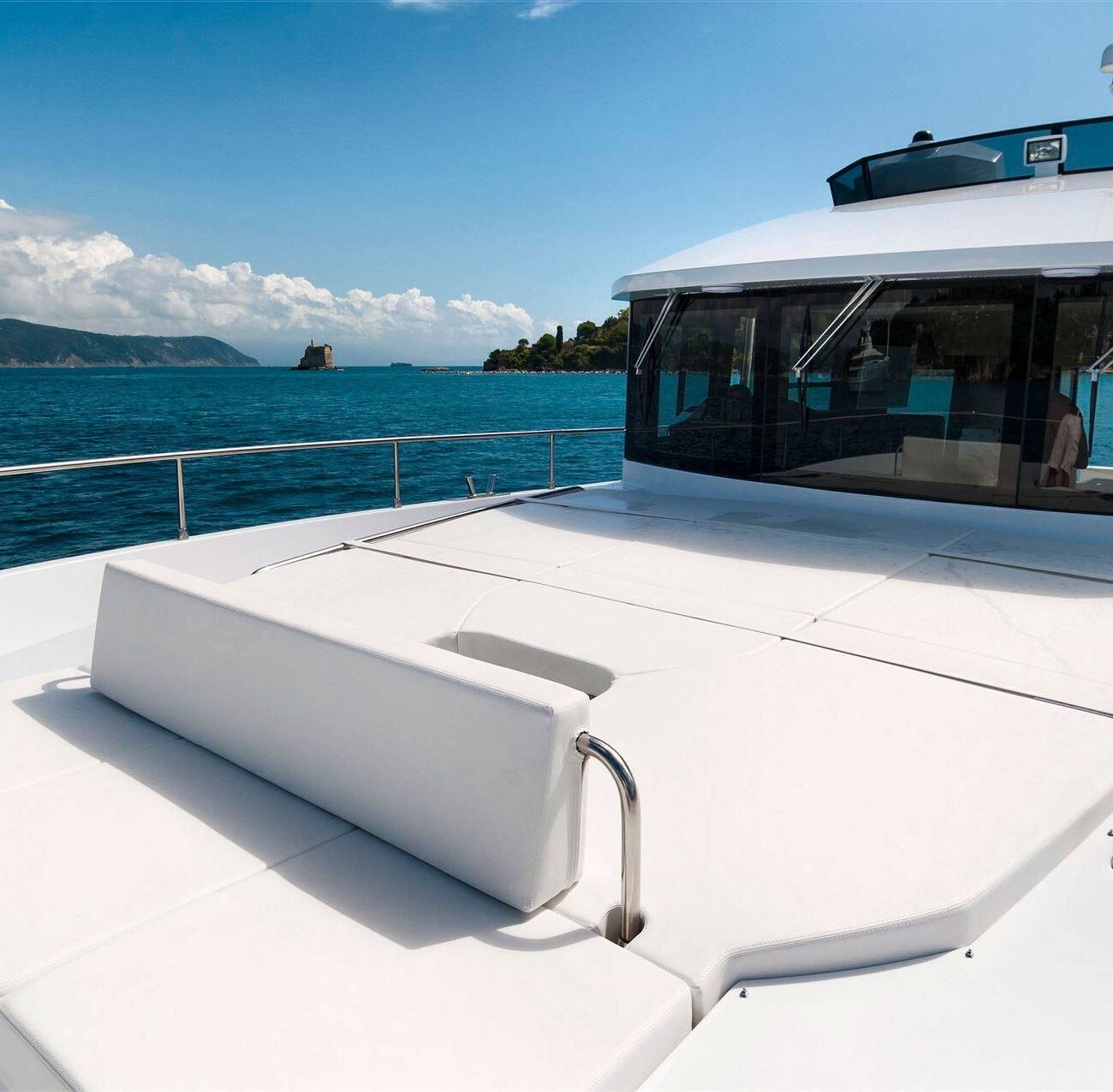 SUNDECK 620 - EXTERIOR (3)