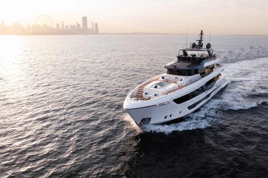Majesty 112 Terrace luxury motor yacht profile