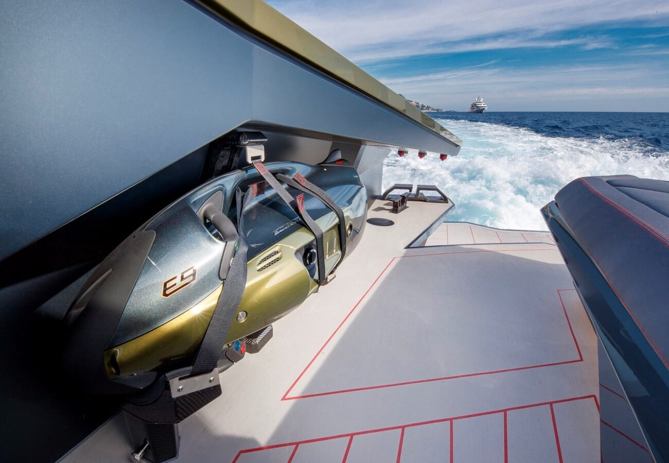 L63 YACHT (11)