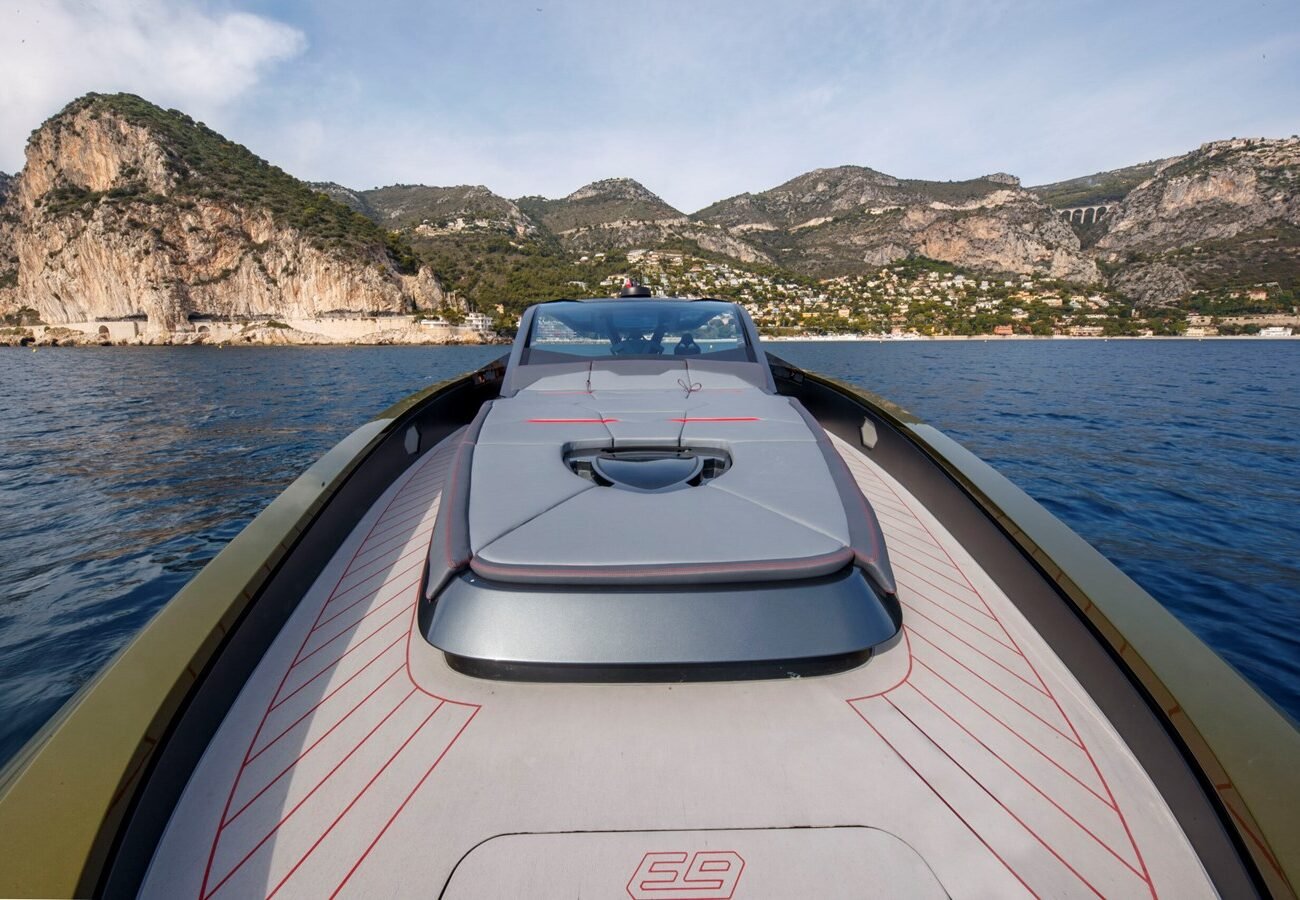 L63 YACHT (17)