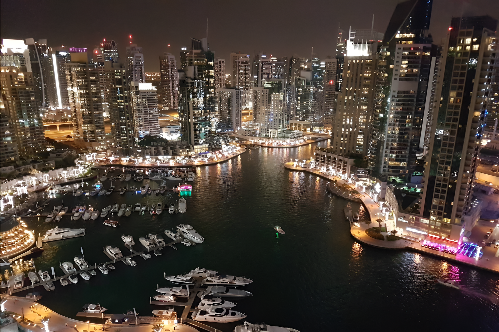 Yacht Club Dubai Marina