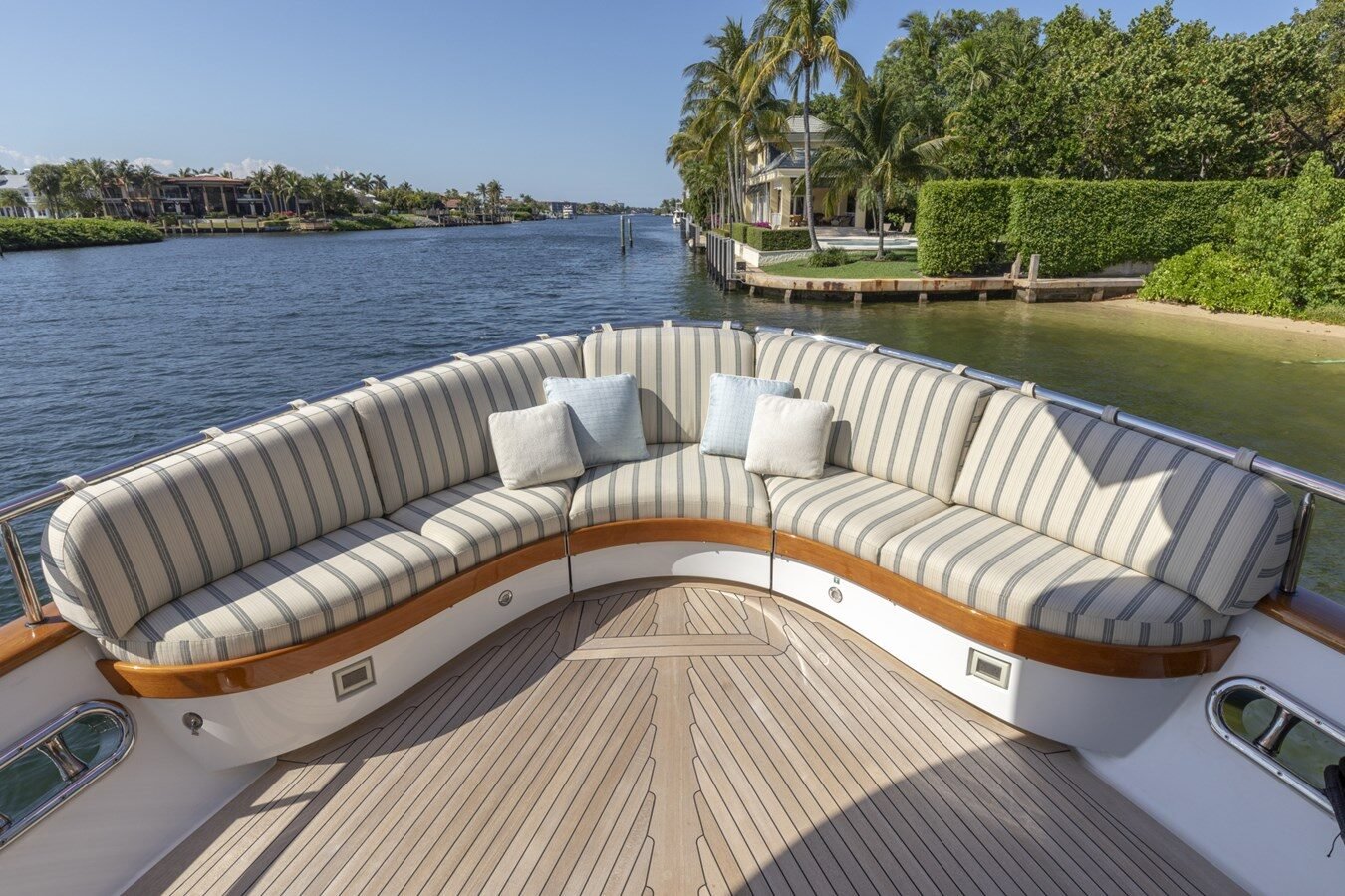 BURGER BOAT COMPANY NADAN 151 yacht bow lounge area with spacious seating and panoramic sea views.
