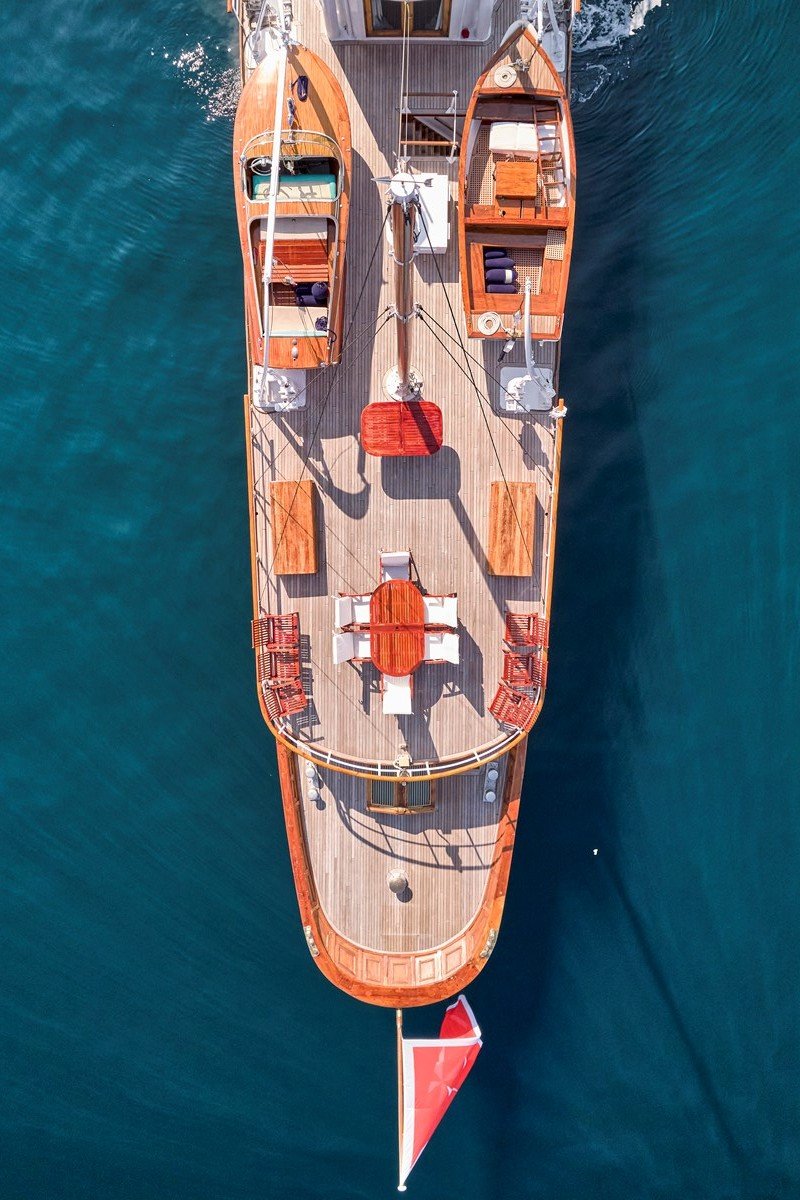 Photos of Ailsa Shipbuilding Co.181 Madiz Yacht for Sale