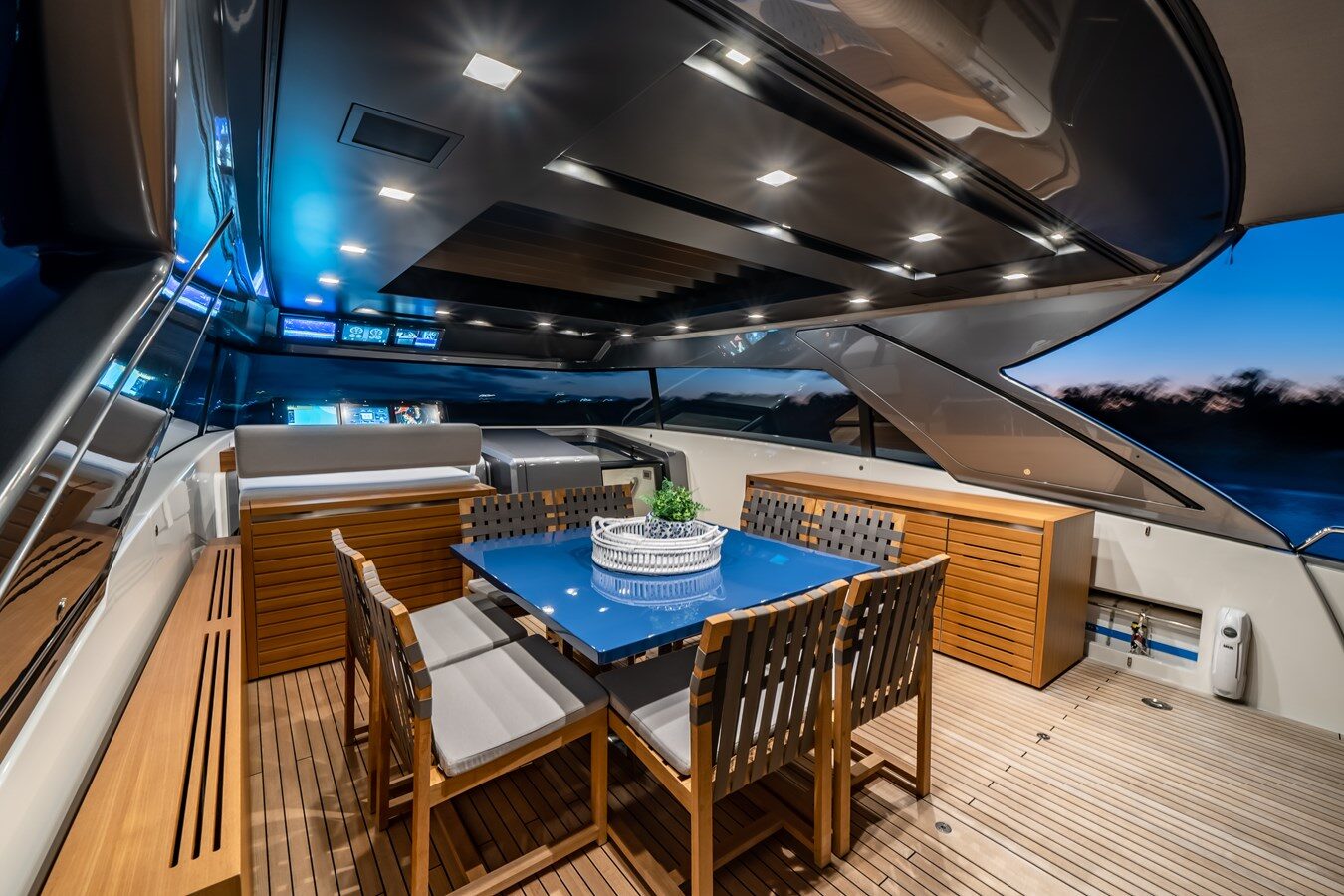 Seamless Indoor-Outdoor Flow from Salon to Aft Deck