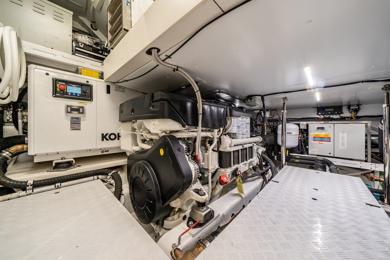 Sanlorenzo 78 Violetta – Technical Machinery Bay with Advanced Systems Layout