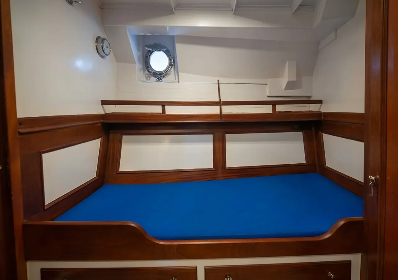 Camper & Nicholsons 118 Candida yacht interior sitting area with refined design