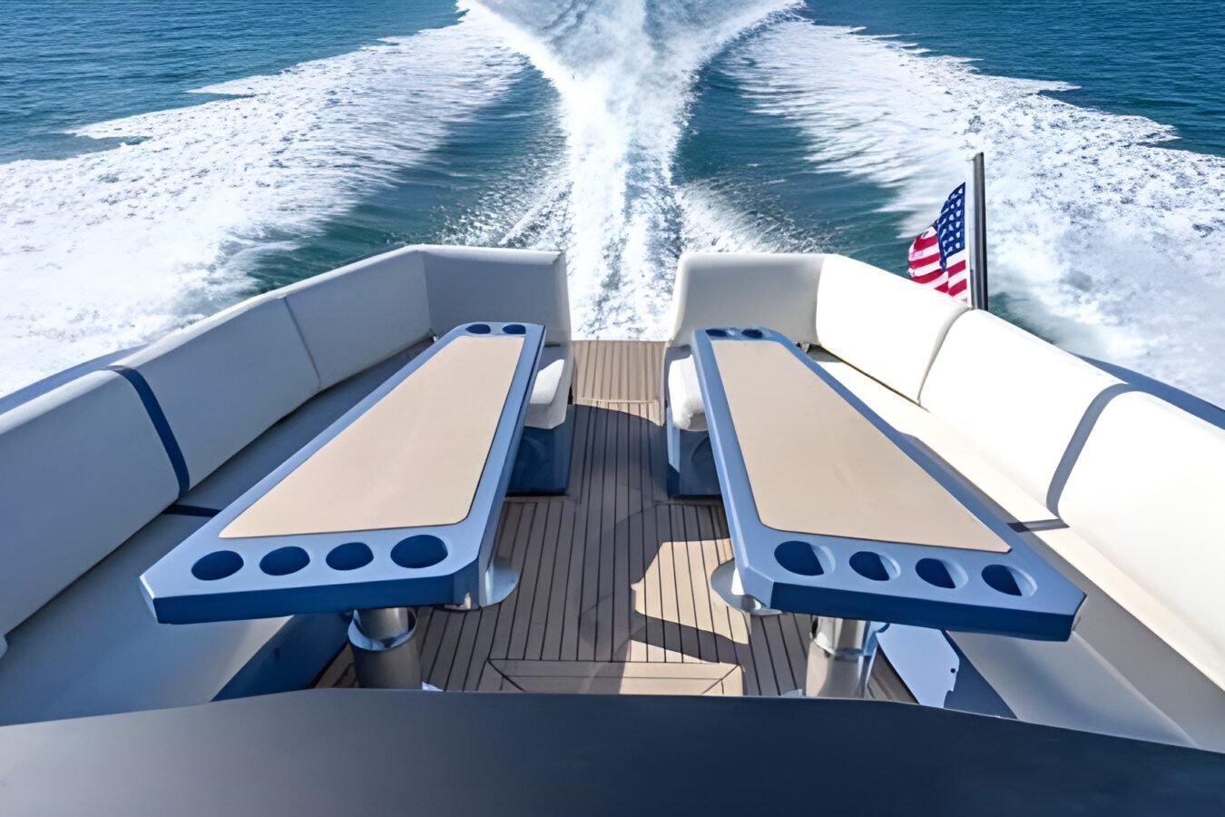 Lekker 45 aft seating and dining area while cruising