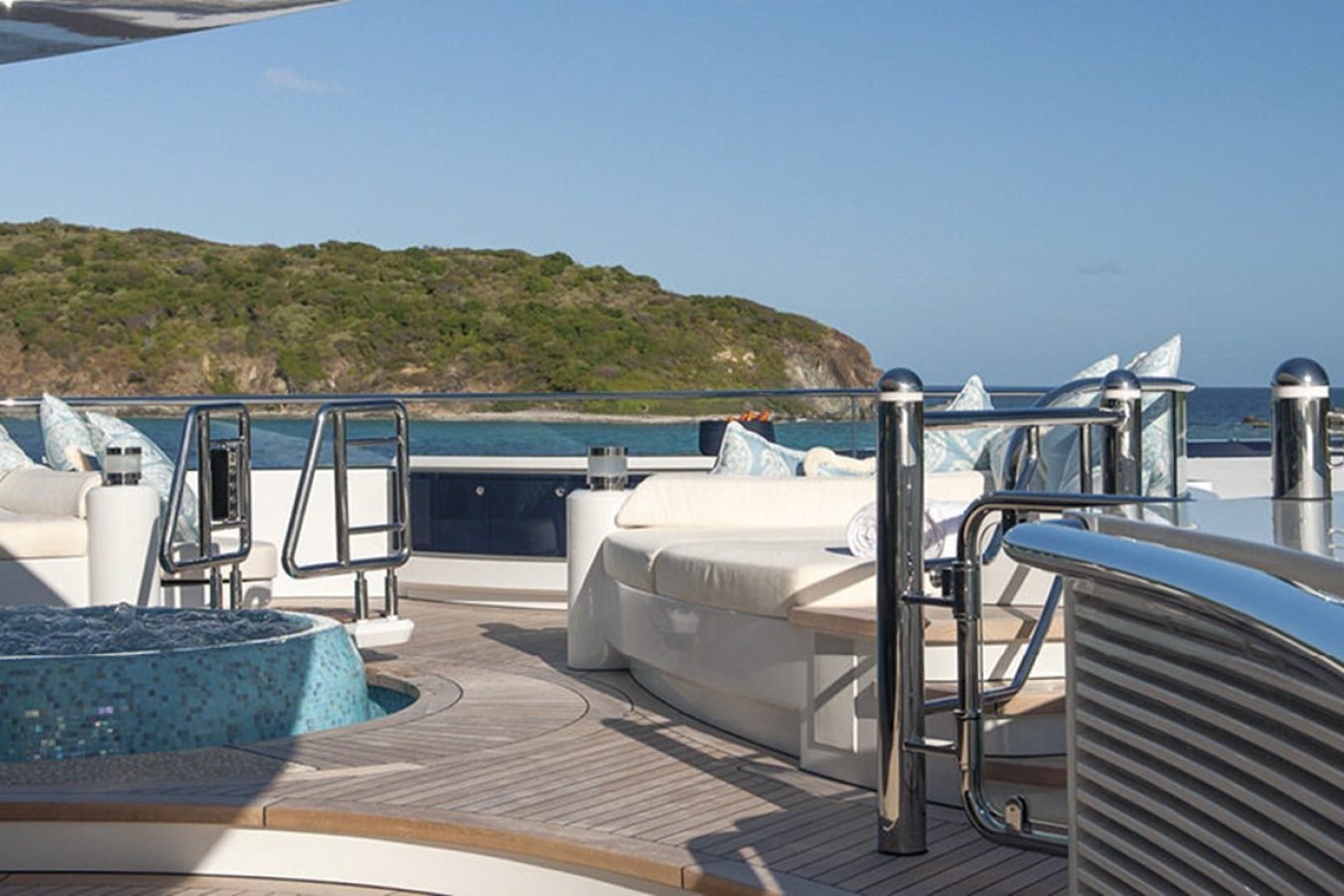 Lurssen Solandge Yacht for Charter (4)