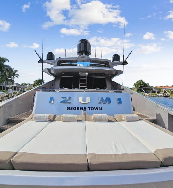 PALMER JOHNSON 120 IZUMI SPORTS CRUISER YACHT FOR SALE