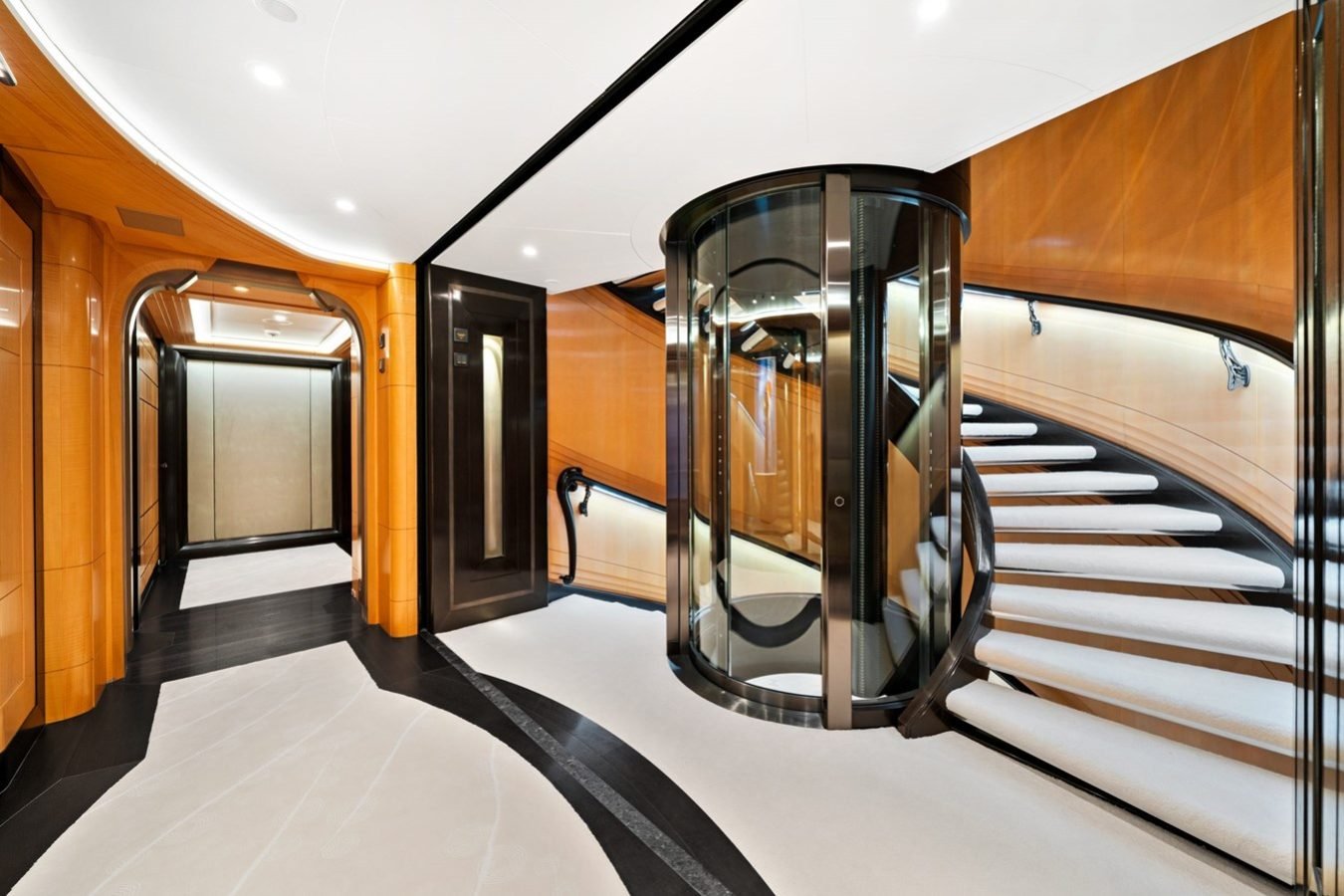 Abeking & Rasmussen Amaryllis Yacht for Charter (13)