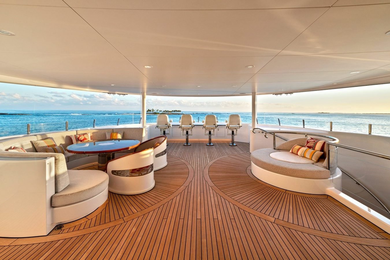 Abeking & Rasmussen Amaryllis Yacht for Charter (19)