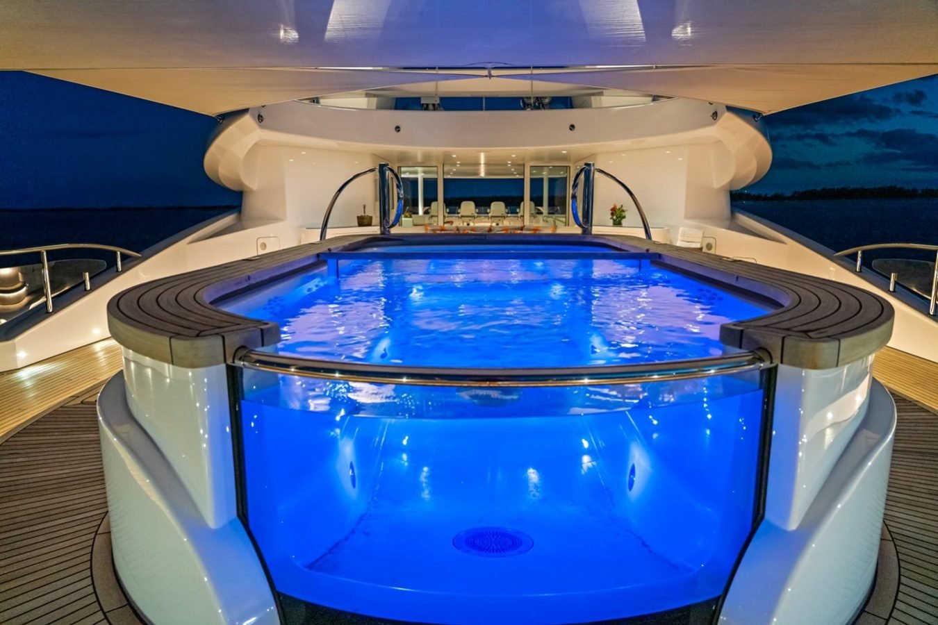 Abeking & Rasmussen Amaryllis Yacht for Charter (31)