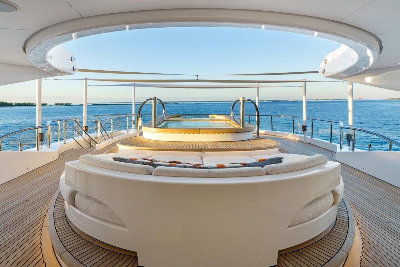 Abeking & Rasmussen Amaryllis Yacht for Charter (37)