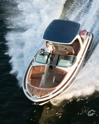 barco de esquí o wake 1